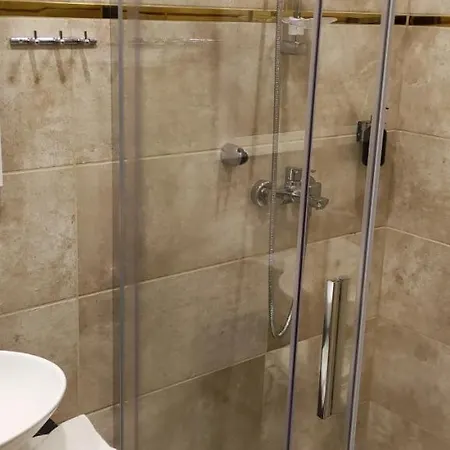 Yaman Hotel